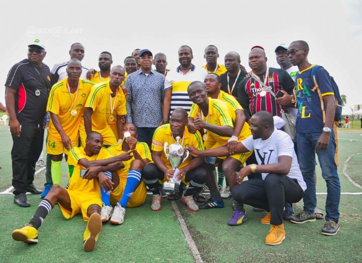 6ème édition du tournoi de maracana Claude Isaac Dé: La Poste de Côte d’Ivoire sur la plus haute marche.