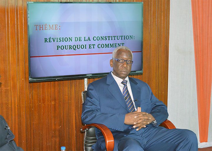 Révision de la Constitution/ Pr Martin Bléou : « Ce ne doit pas être l’affaire d’un camp »