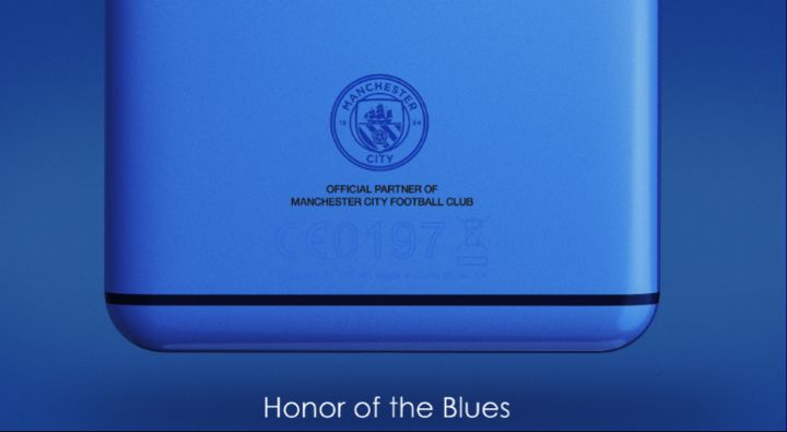 Surprise: l’édition limitée Tecno Camon CX Manchester City est bien plus qu’un design