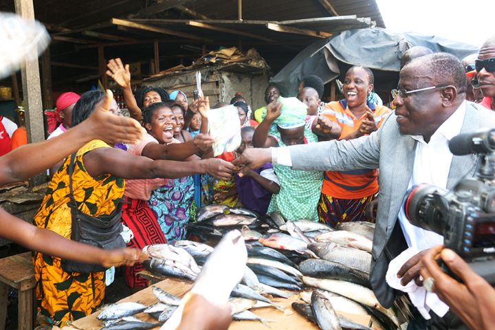 Les femmes du Djèkonan et du grand marché apportent leur soutien à Bacongo