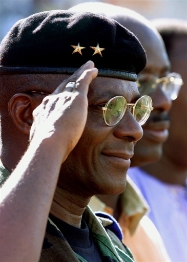 Accords de défense Côte d`Ivoire-France : La révision a commencé