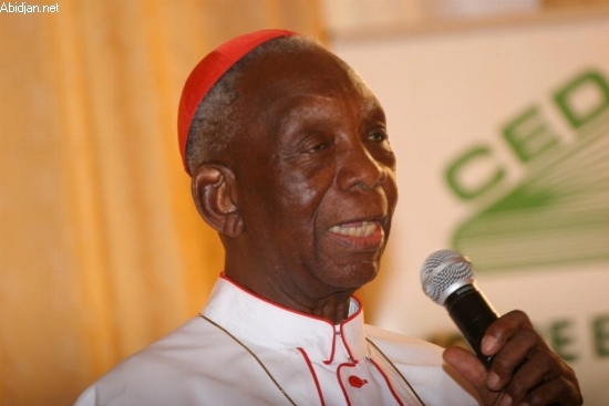 Dernières sorties de l`ancien chef de l`Eglise catholique: Venance Konan écrit au Cardinal Agré