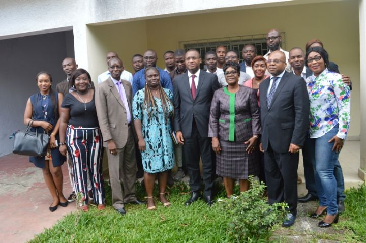 Côte d’Ivoire : la presse est distribuée dans toutes les régions du pays (Ministre)