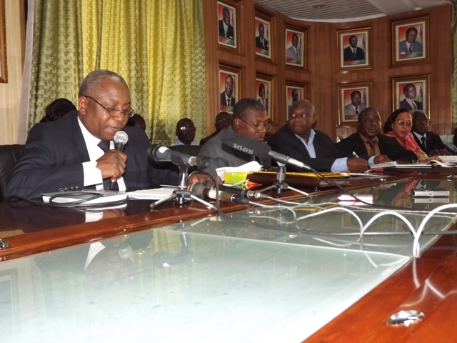 Education nationale : Inscriptions parallèles - 5 chefs d’établissement et 3 instituteurs relevés de leur fonction