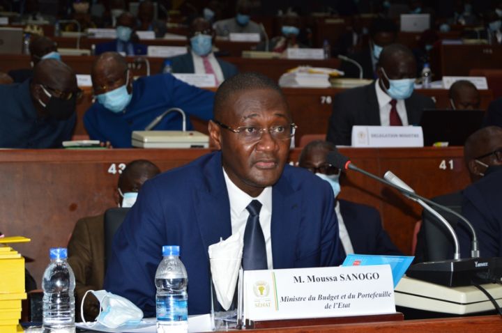 Budget 2021/Poursuite des réformes fiscales et douanières: Les sénateurs approuvent la dotation allouée au Ministère du Budget