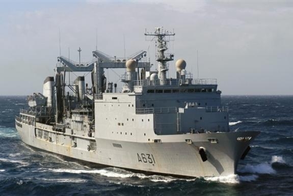 Côte d`Ivoire : la frégate sud-africaine qui fâche