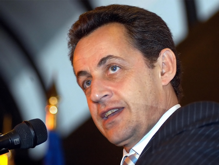 Si Nicolas Sarkozy était encore président de France…