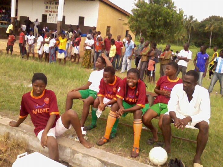 Accueil chaleureux des championnes OISSU handball filles à Odienné