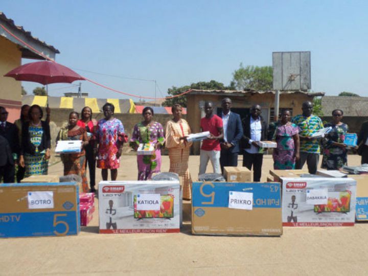 L’ONG HAI offre des équipements remis à des centres sociaux de Côte d’Ivoire