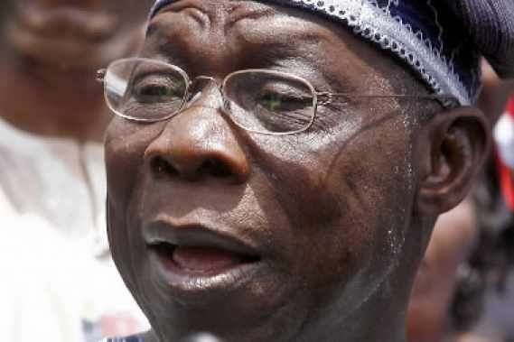 Résolution de la crise ivoirienne - Obansanjo : Raisons d`une visite éclair à Abidjan samedi