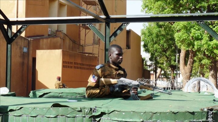 Attaques de Ouagadougou: un jihadiste présumé interrogé par la justice (source gouvernementale)