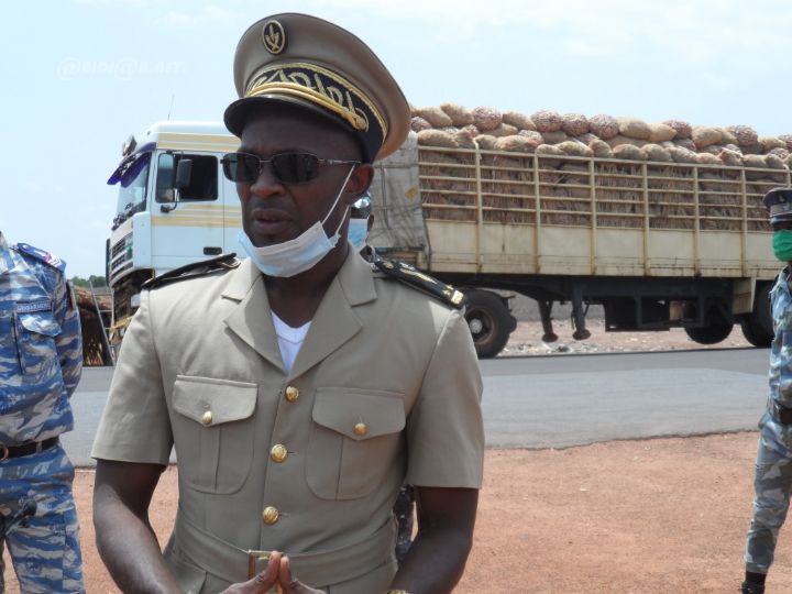 COVID-19 / Frontière Burkina Faso: Pour accéder au territoire ivoirien, des passagers clandestins empruntent des camions de légumes et de bétail en provenance du Burkina Faso et du Niger