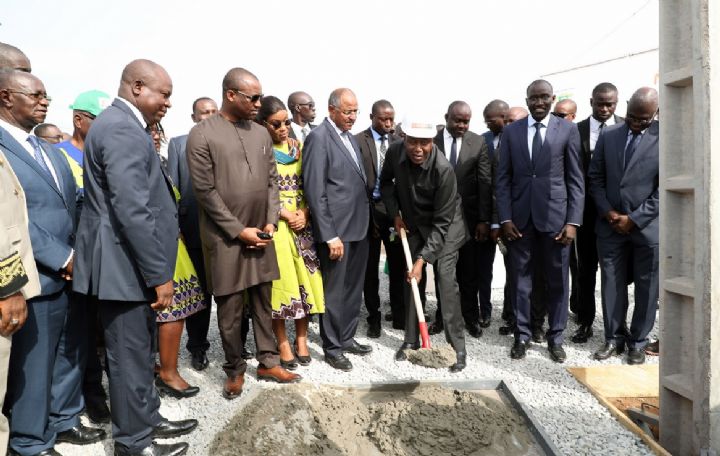 Électricité : le Premier Ministre lance les travaux d’extension pour 8 000 ménages de Gagnoa