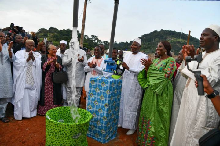 Eau potable : le Premier Ministre Amadou Gon Coulibaly raccorde une dizaine de villages de la sous-préfecture de Gbonné