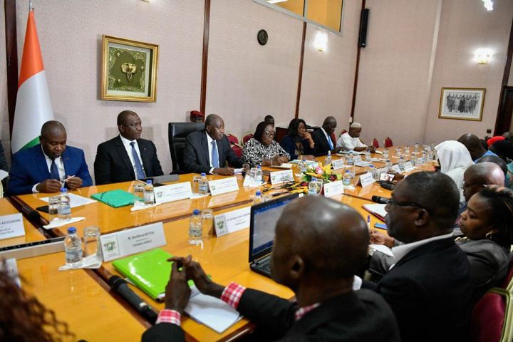 Présidentielle 2020: Le gouvernement engage le dialogue avec les acteurs de la société civile