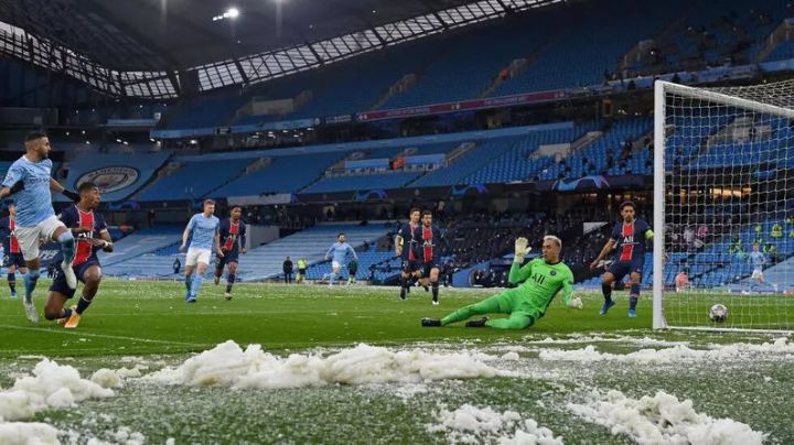 Ligue des champions: Manchester City en finale en glaçant le PSG