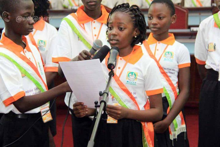 Parlement des enfants : Grace Lath Akaffou s’engage à œuvrer à « l’épanouissement et au respect » des droits de tous les enfants de Côte d’Ivoire