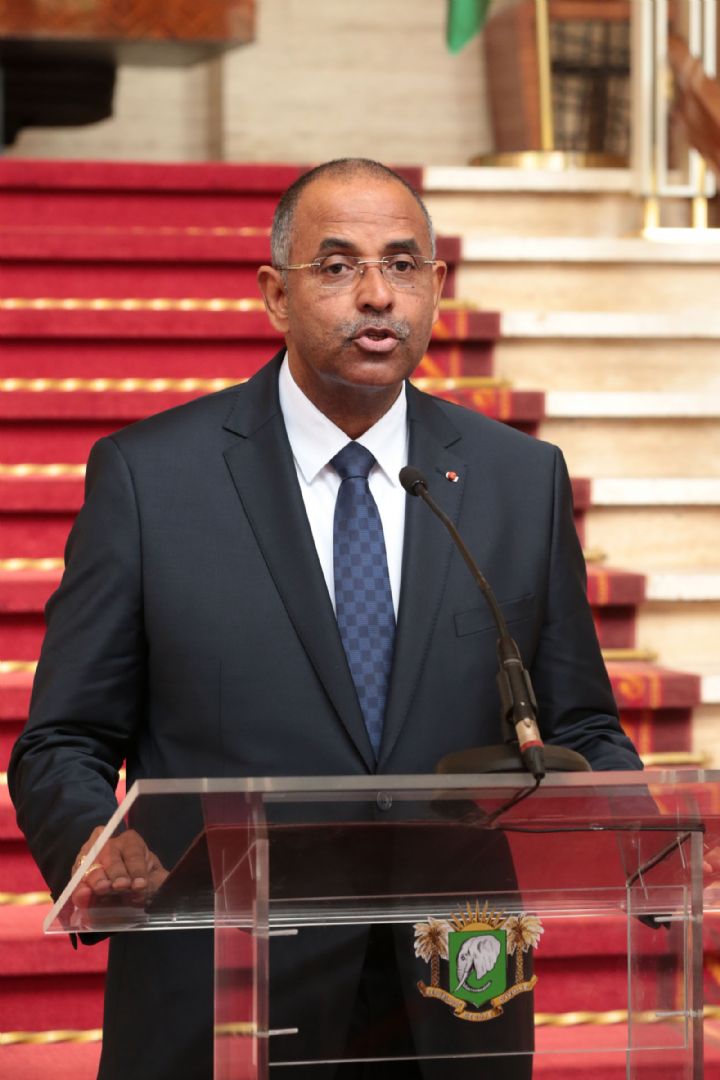 Remaniement ministériel- Ouattara frappe, des « durs » perdent leurs postes, le RDR récupère la Fonction Publique