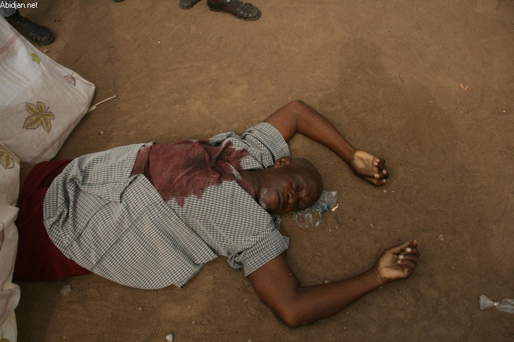 Affrontements sanglants hier à Abobo - Plusieurs morts, dont 5 policiers, 3 cargos détruits