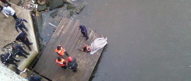 Une pirogue chavire et fait quatre morts à Abidjan