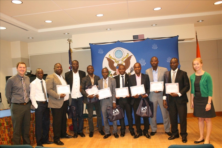 Coopération: des policiers ivoiriens honorés à l’ambassade des USA