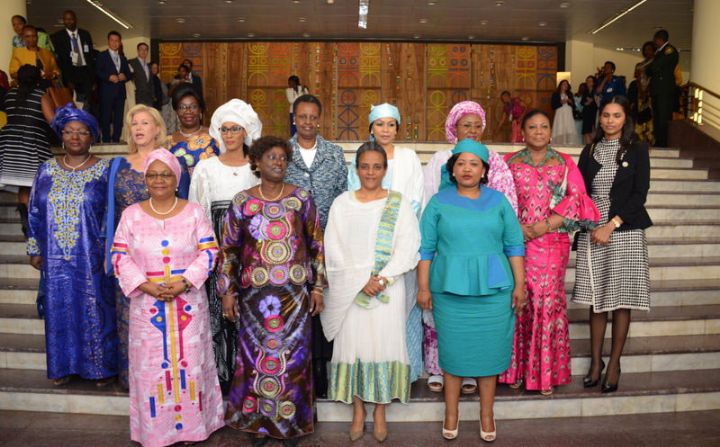 Les premières dames de la CEDEAO contre les mariages précoces