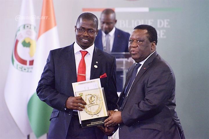 Prix National d’Excellence du Meilleur Enseignant-Chercheur: l’Université Alassane OUATTARA, Lauréate pour la 2ème fois consécutive