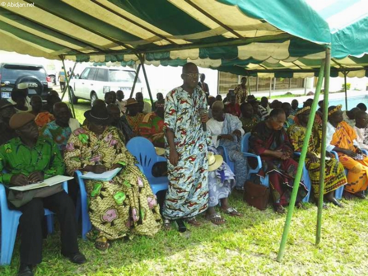 Les chefs de villages d’Agboville affirment être