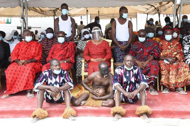 Obsèques du Premier Ministre : la région du Grand centre rend un hommage à Amadou Gon Couliblay