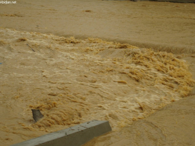 Pluies diluviennes : Sam Etiassé entame le déguerpissement des populations