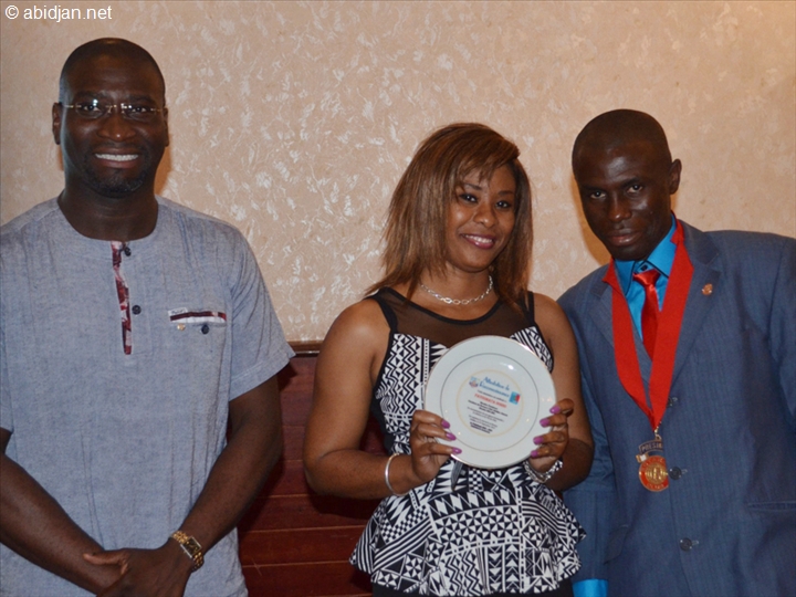 Activités des clubs et services : le Rotaract Club Atlantis Abidjan fait sa rentrée solennel 2013