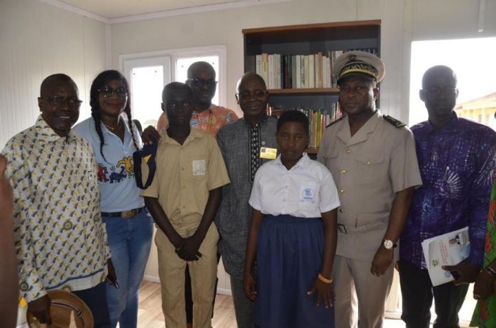 Tiapoum : inauguration de la bibliothèque et de la salle multimédia du collège Nouamou Grâce