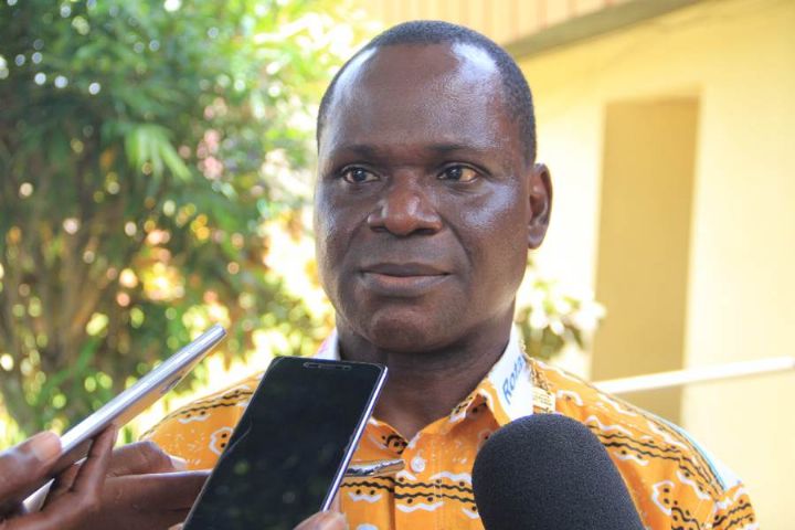 Une ONG ivoirienne offre des matériels de traumatologie à un centre pour handicapés à Bonoua