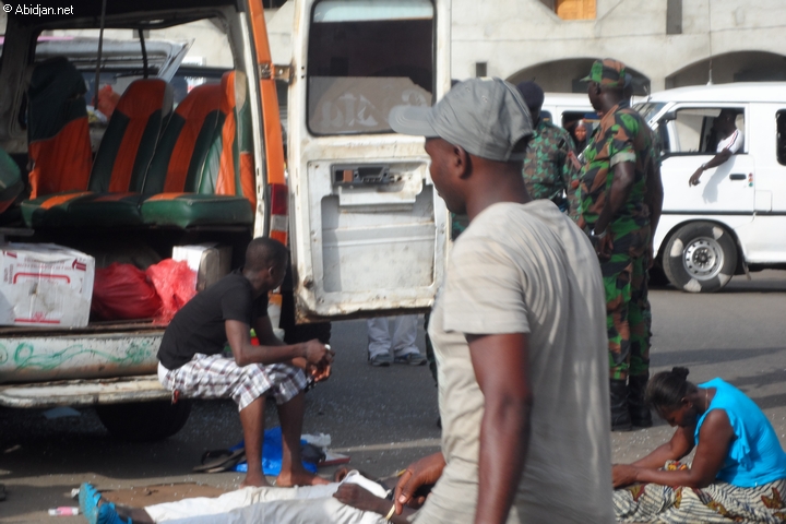 Noël et Nouvel an : les Abidjanais menacés par les  vols et les accidents