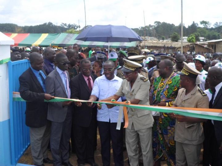 Eau potable et résidence du Sous préfet, Aka Aouelé comble les populations de Bongo