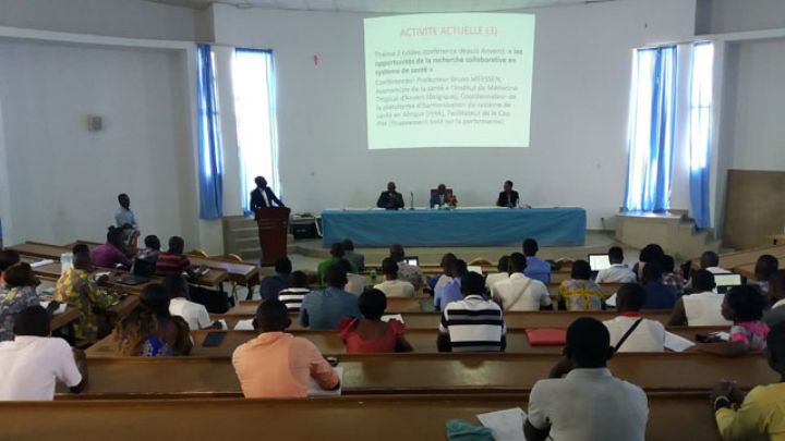 Les étudiants invités à adhérer à la CMU pour bénéficier de soins en prépayé