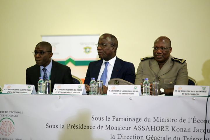 Séminaire-bilan 2016 et perspectives 2017 du Trésor public : discours du directeur général  du trésor et de la  comptabilité publique