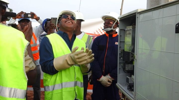 Electrification: Et la lumière fut, à Siambly, avec Siandou Fofana !