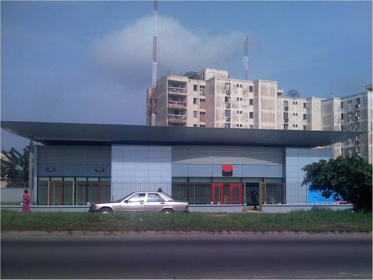 Côte d`Ivoire : deux autres banques privées suspendent leurs activités pour des raisons de sécurité