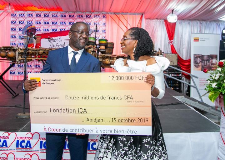 12ème édition de la nuit du cœur: Daouda Coulibaly renouvelle l’engagement de la SIB auprès de la  Fondation de l’Institut de Cardiologie