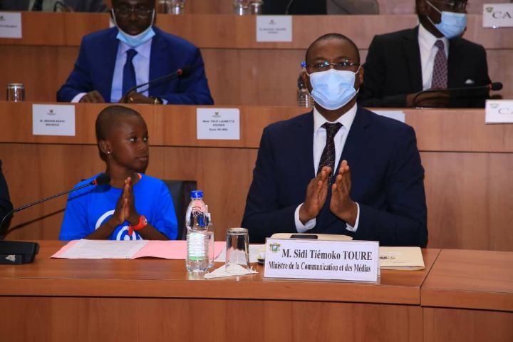 Examen du projet de loi de finances 2021: le ministre de la communication Sidi Touré bénéficie de la caution des élus du peuple