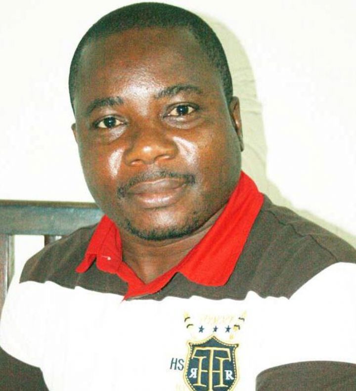 Côte d’Ivoire : Situation socio-politique : Sylvain Takoué (leader de gauche) et ses camarades préparent un conclave de l’opposition