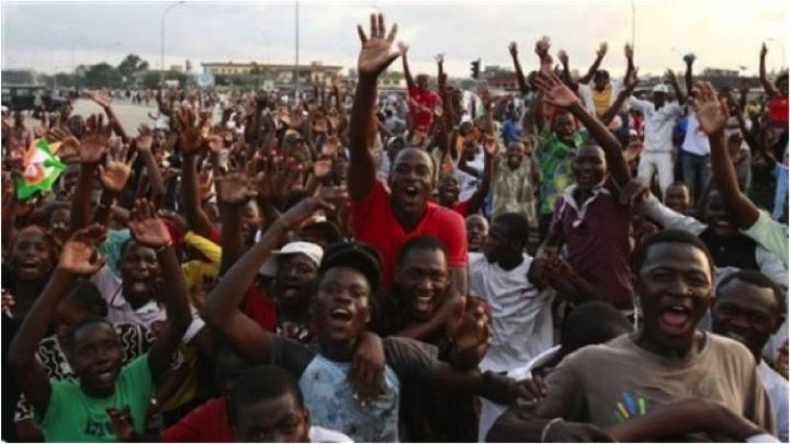 Après des années d’attente, Anokikro célèbre la lumière