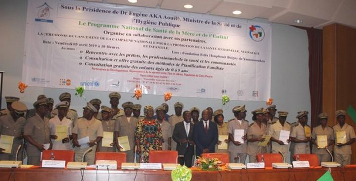 Une feuille de route remise au préfet pour la promotion de la santé maternelle néonatale et infantile