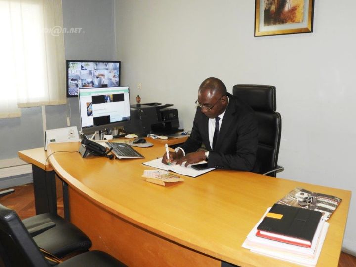 Lutte contre le Covid19 : les entreprises publiques et privées invitées à privilégier le télétravail