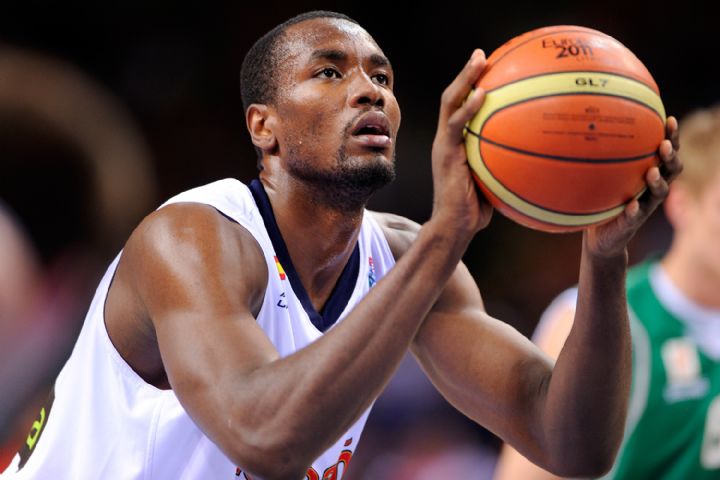 Serge Ibaka, L’intimidateur