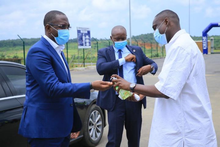 Résurgence de la maladie à covid-19 : le Ministre Souleymane Diarrassouba invite au respect des mesures sanitaires dans les établissements commerciaux