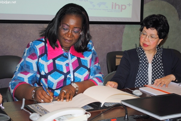 Lutte contre le Sida / Thérèse N`Dri-Yoman, ministre de la Santé: « Nous cherchons 10 milliards pour pouvoir mettre les malades sous traitement très tôt »