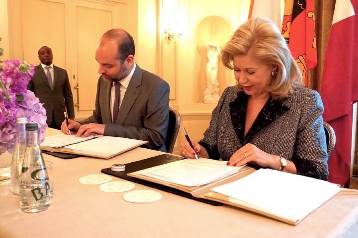 Lutte contre le travail des enfants : La Première Dame et la Fondation ICI signent un accord de partenariat