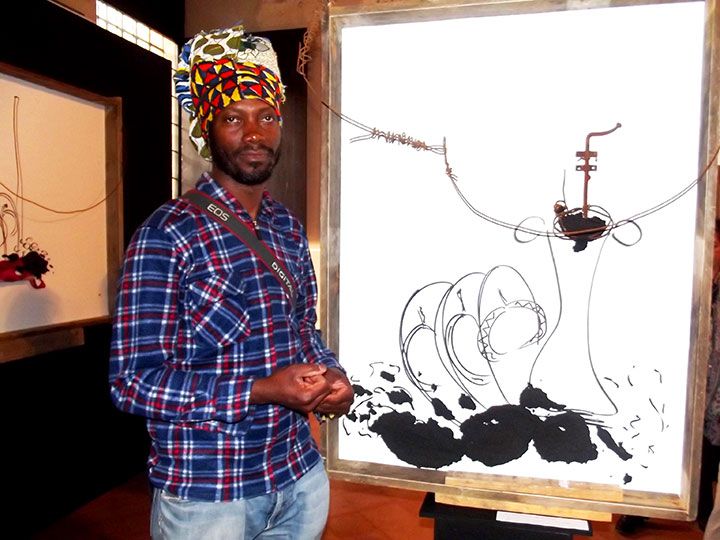 SILUE, artiste peintre ivoirien prône le métissage artistique  en Italie : L’artiste  Silué expose le « Collant » avec un style propre  à la nature morte